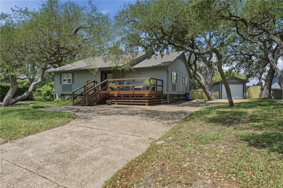 2104 Crescent Drive, Rockport, TX 78382 - #2