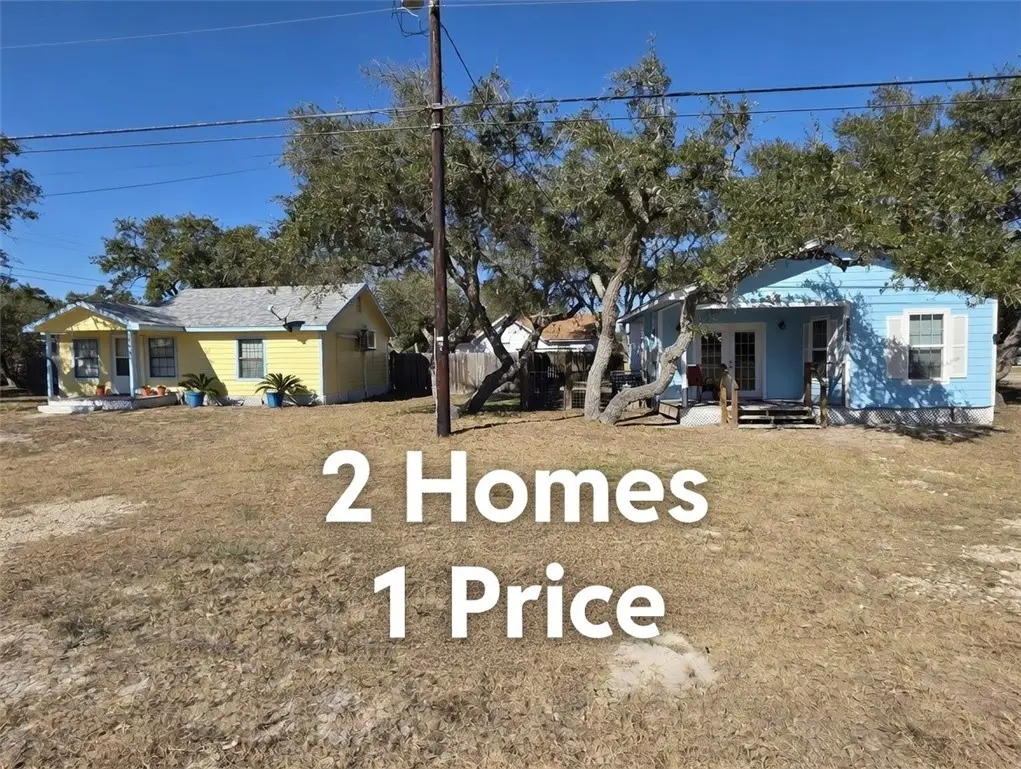 112 E Linden Street, Rockport, TX 78382 - #1