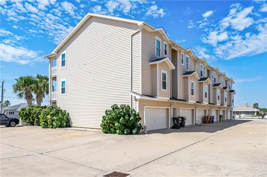 14202 Encantada Avenue #106, Corpus Christi, TX 78418 - #2
