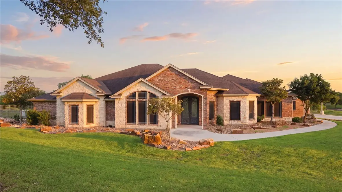 5488 River Trail Drive, Robstown, TX 78380 - #1