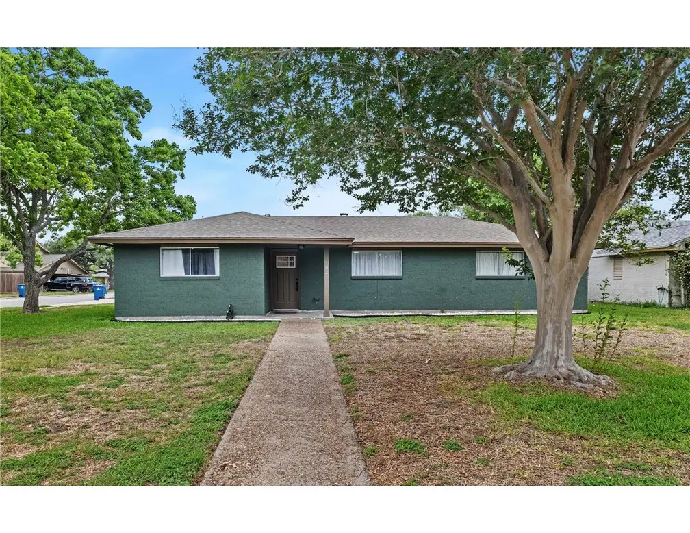 102 Terlingua Drive, Portland, TX 78374 - #1