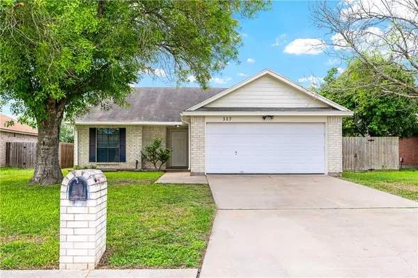 317 Lemonwood Drive, Kingsville, TX 78363