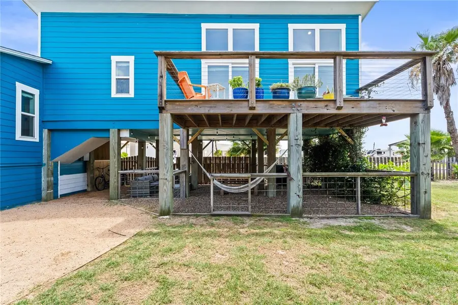 525 S 7th Street, Port Aransas, TX 78373 - #3