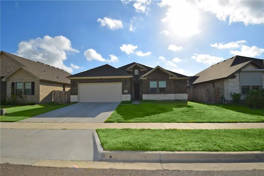 8158 Luz De Luna Street, Corpus Christi, TX 78414 - #3