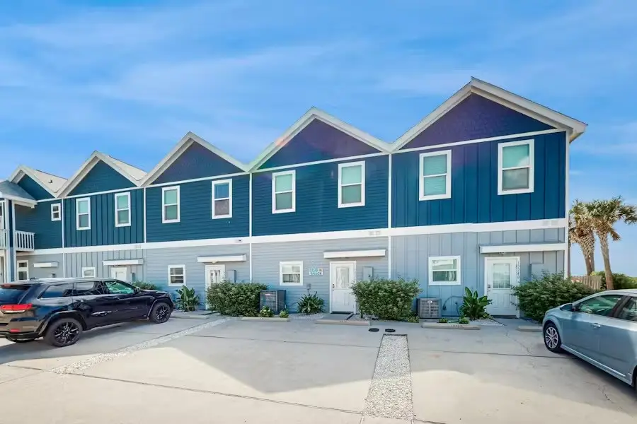 15236 Beach Way Drive, Corpus Christi, TX 78418 - #1