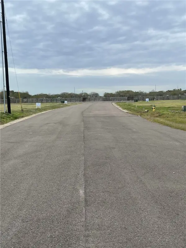 5414 Lula, Corpus Christi, TX 78412