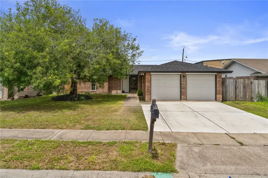 5853 Crestmore Drive, Corpus Christi, TX 78415 - #2
