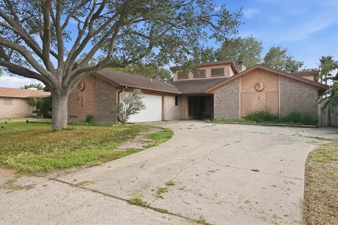 5909 Golden Canyon, Corpus Christi, TX 78414 - #1