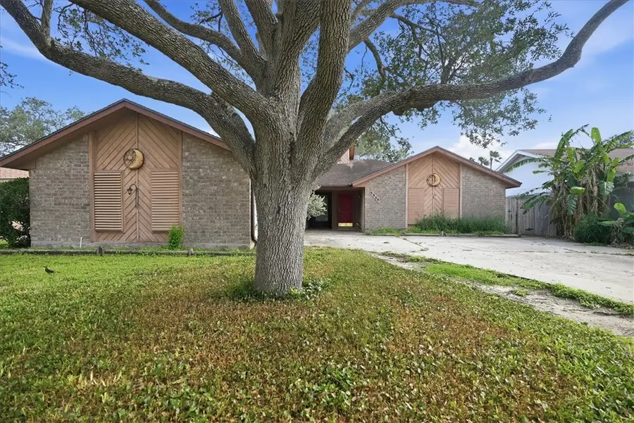 5909 Golden Canyon, Corpus Christi, TX 78414 - #2