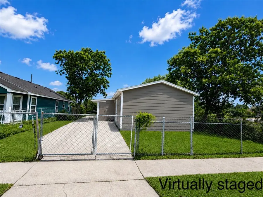 2821 Nogales Street, Corpus Christi, TX 78405 - #2