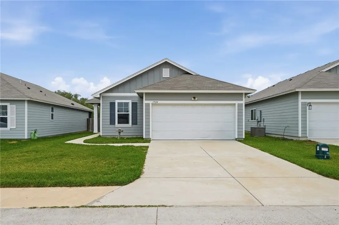 1924 Shellbank Avenue, Aransas Pass, TX 78336 - #1
