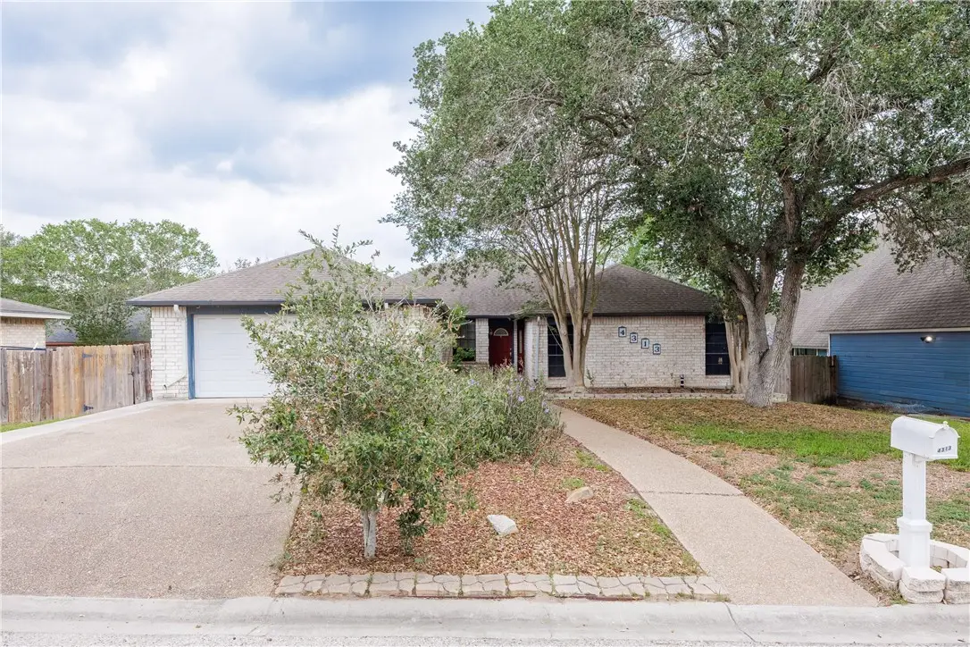4313 Wolf Creek Court, Corpus Christi, TX 78410 - #1