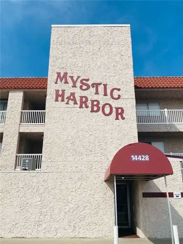 14428 Compass Street #204, Corpus Christi, TX 78418