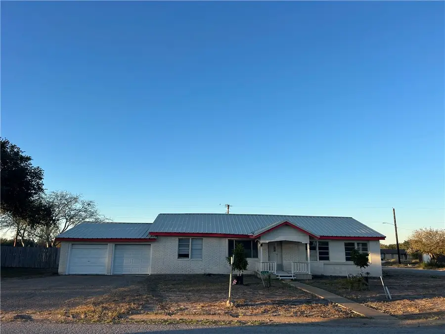 516 Stinson Street, Freer, TX 78357 - #3