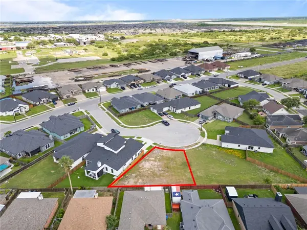 6810 Crosswind Drive, Corpus Christi, TX 78414