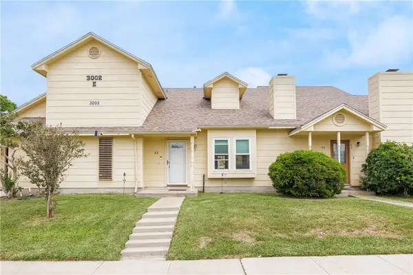 3002 Quail Springs #E-5, Corpus Christi, TX 78414