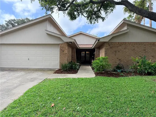 5921 Knotty Oaks, Corpus Christi, TX 78414