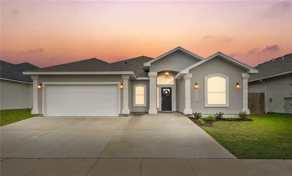 2434 Manuel Lane, Corpus Christi, TX 78414