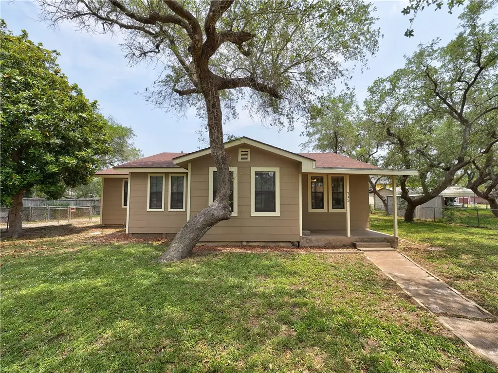745 S Rife Street, Aransas Pass, TX 78336 - #1