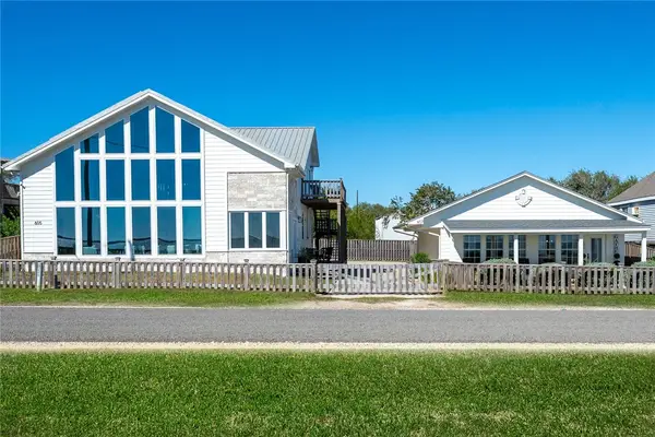 605 & 607 Copano Bay Drive, Bayside, TX 78340