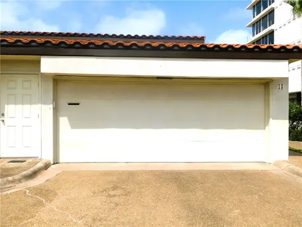 4270 Ocean Drive, Corpus Christi, TX 78411