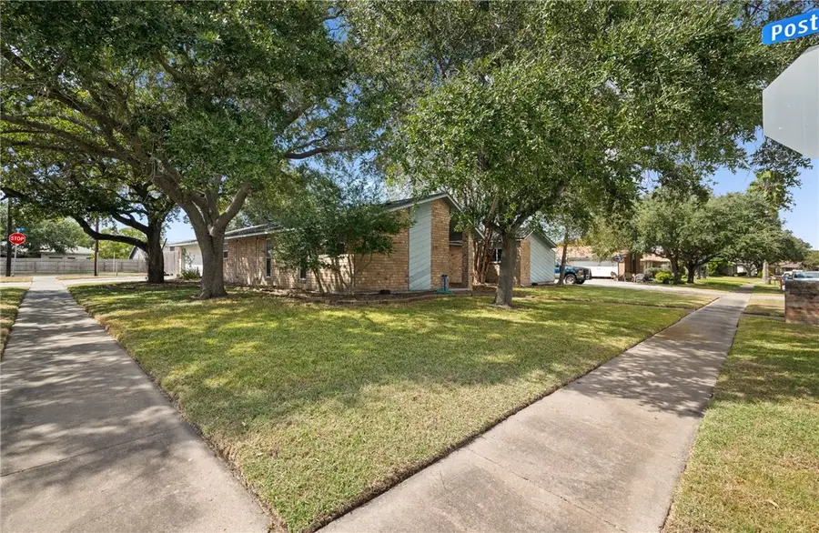 2001 Pecan Drive, Portland, TX 78374 - #2