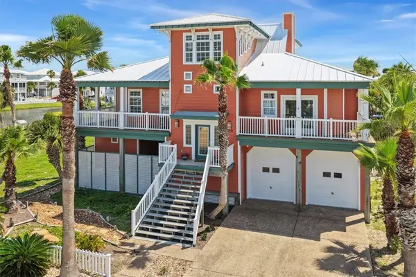 220 Keewaydin, Port Aransas, TX 78373