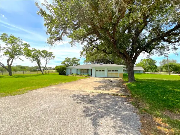 311 W. Ward, Refugio, TX 78377