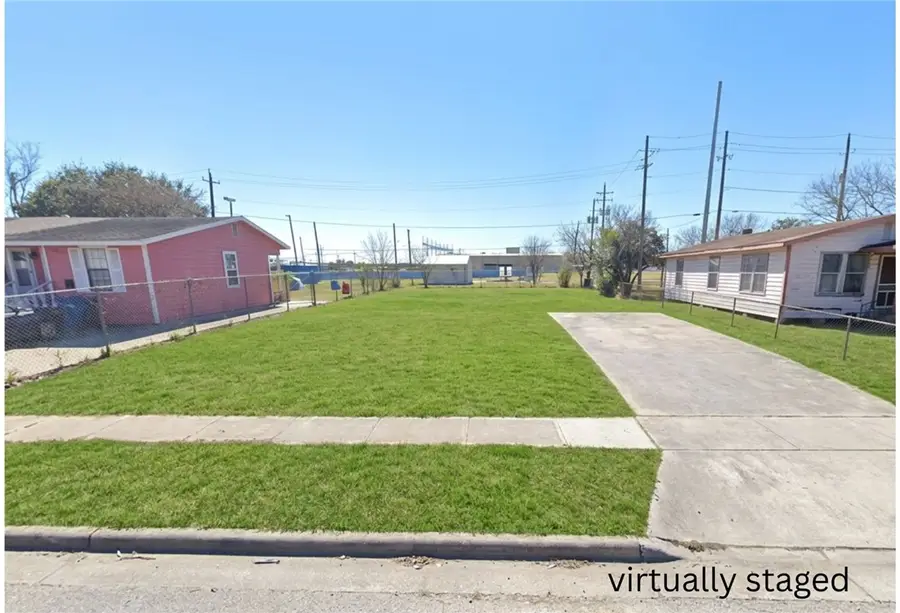 1821 Juarez Street, Corpus Christi, TX 78416 - #2
