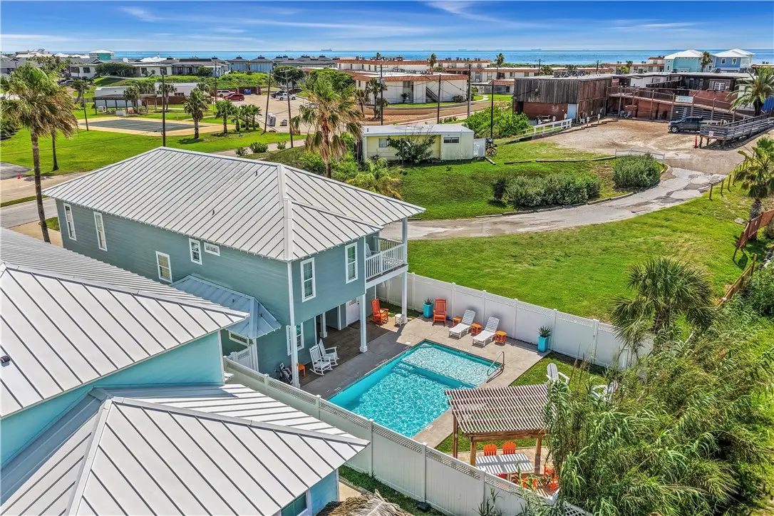 628 Banyan Beach Drive, Port Aransas, TX 78373 - #1