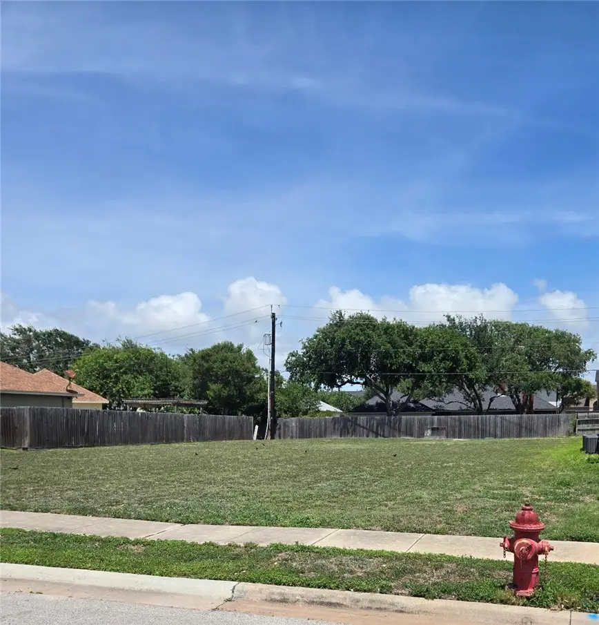 625 Broadway Boulevard, Portland, TX 78374 - #1