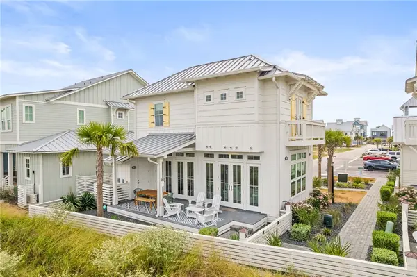 673 Center Square South S #9, Port Aransas, TX 78373