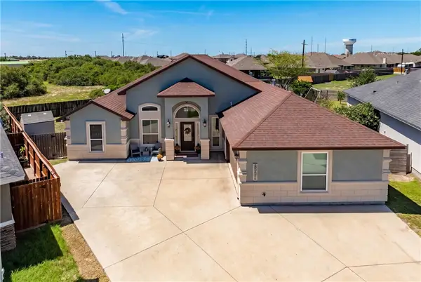 2501 Mahbi Drive, Corpus Christi, TX 78418