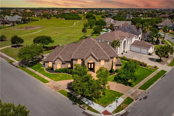 6233 Bourbonais Drive, Corpus Christi, TX 78414