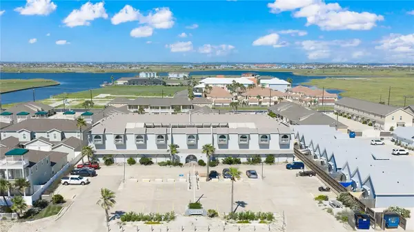 14825 Windward Drive #118, Corpus Christi, TX 78418
