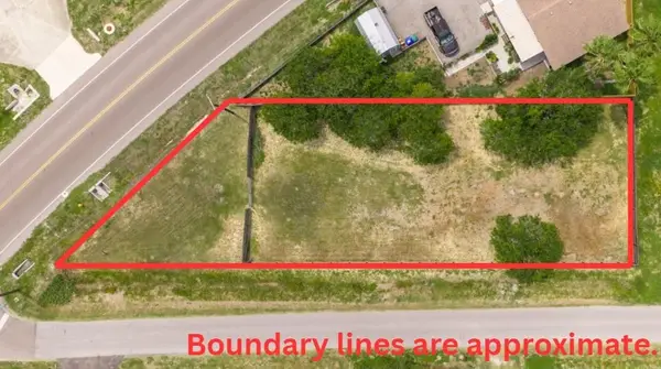 4122 & 4126 Summit Drive, Corpus Christi, TX 78418