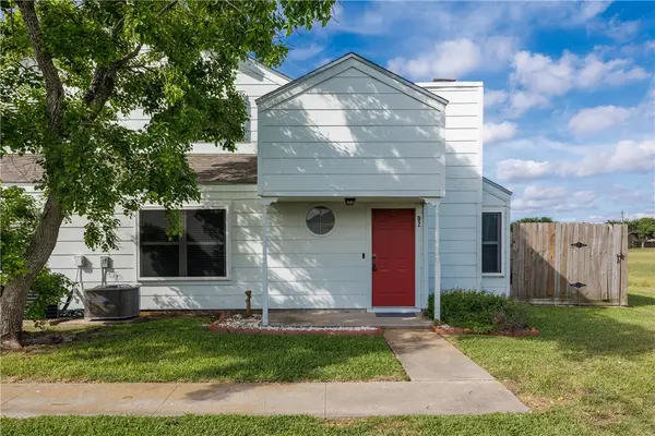 7252 The Mansions Drive #D-2, Corpus Christi, TX 78414