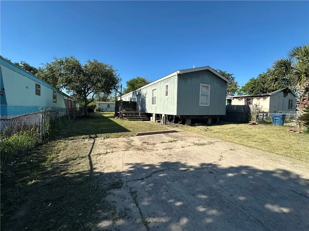 6038 Horizon Drive, Corpus Christi, TX 78408 - #1
