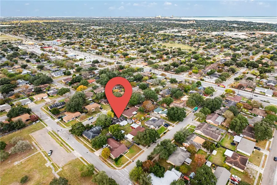 4526 Driftwood Place, Corpus Christi, TX 78411 - #3