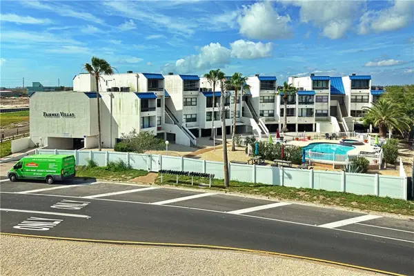 14401 Commodores Drive #211, Corpus Christi, TX 78418