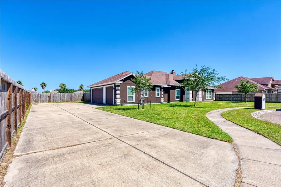 2602 Annie Rae Way, Corpus Christi, TX 78418 - #2