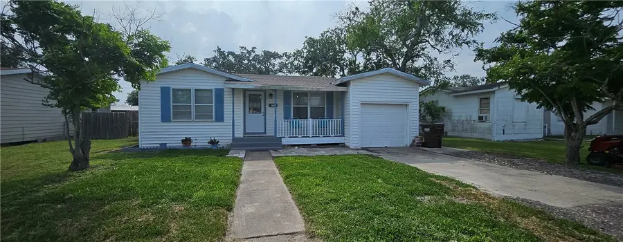 621 S Lantana Drive, Kingsville, TX 78363 - #3