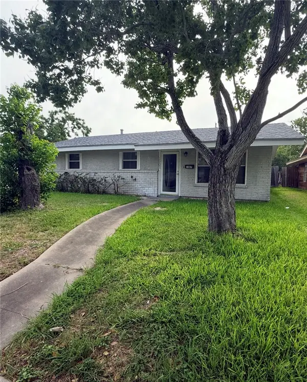 1507 Denver Street, Portland, TX 78374