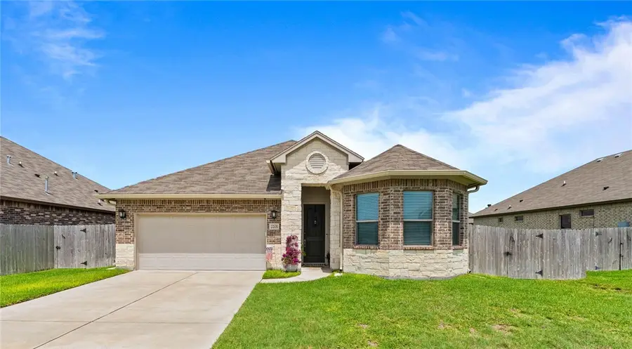 2201 Aquila Street, Corpus Christi, TX 78414 - #3