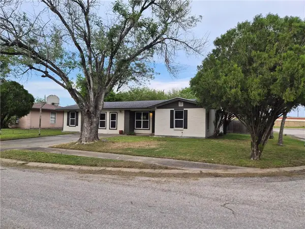 322 S 26th Street, Kingsville, TX 78363