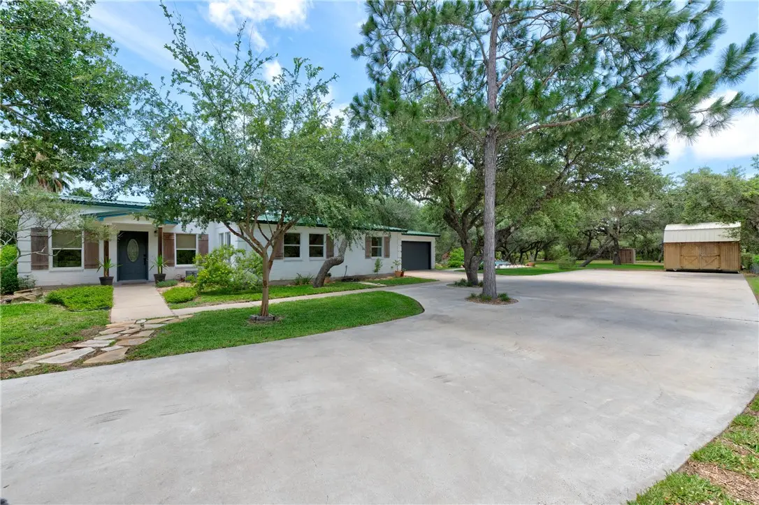 201 W Rhodes Avenue, Aransas Pass, TX 78336 - #1