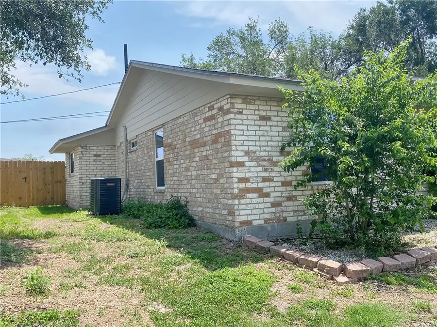 4143 Sierra Circle, Corpus Christi, TX 78410 - #3