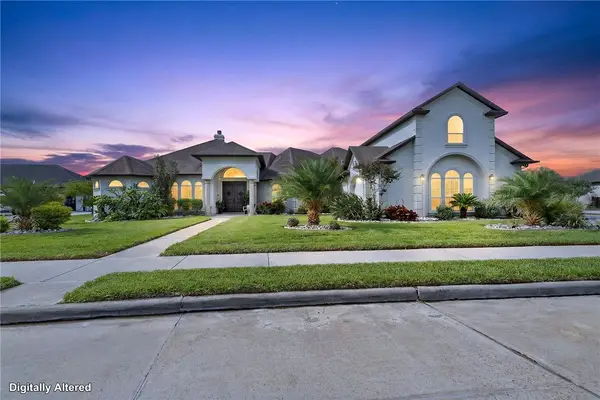 6117 Lago Vista Drive, Corpus Christi, TX 78414
