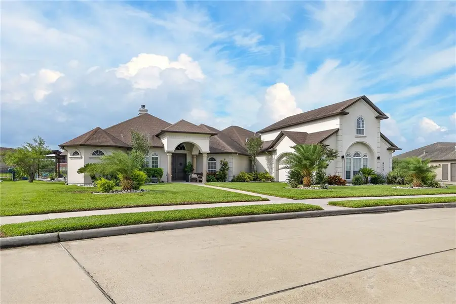 6117 Lago Vista Drive, Corpus Christi, TX 78414 - #2