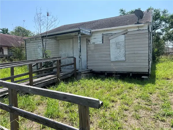 2844 Prescott Street, Corpus Christi, TX 78404